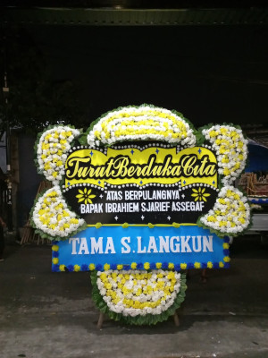 Papan Bunga Duka di Paudean